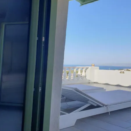 In - One Private Apartament