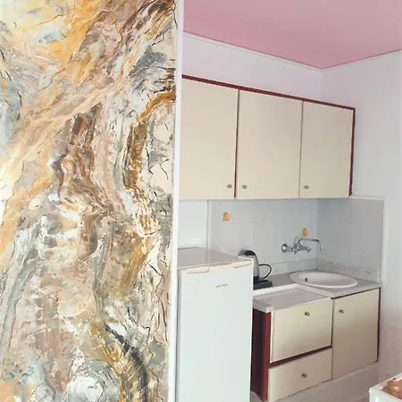 In - One Private Apartament