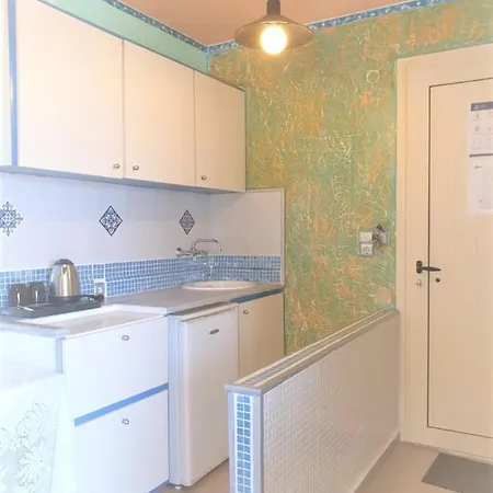 In - One Private Apartament